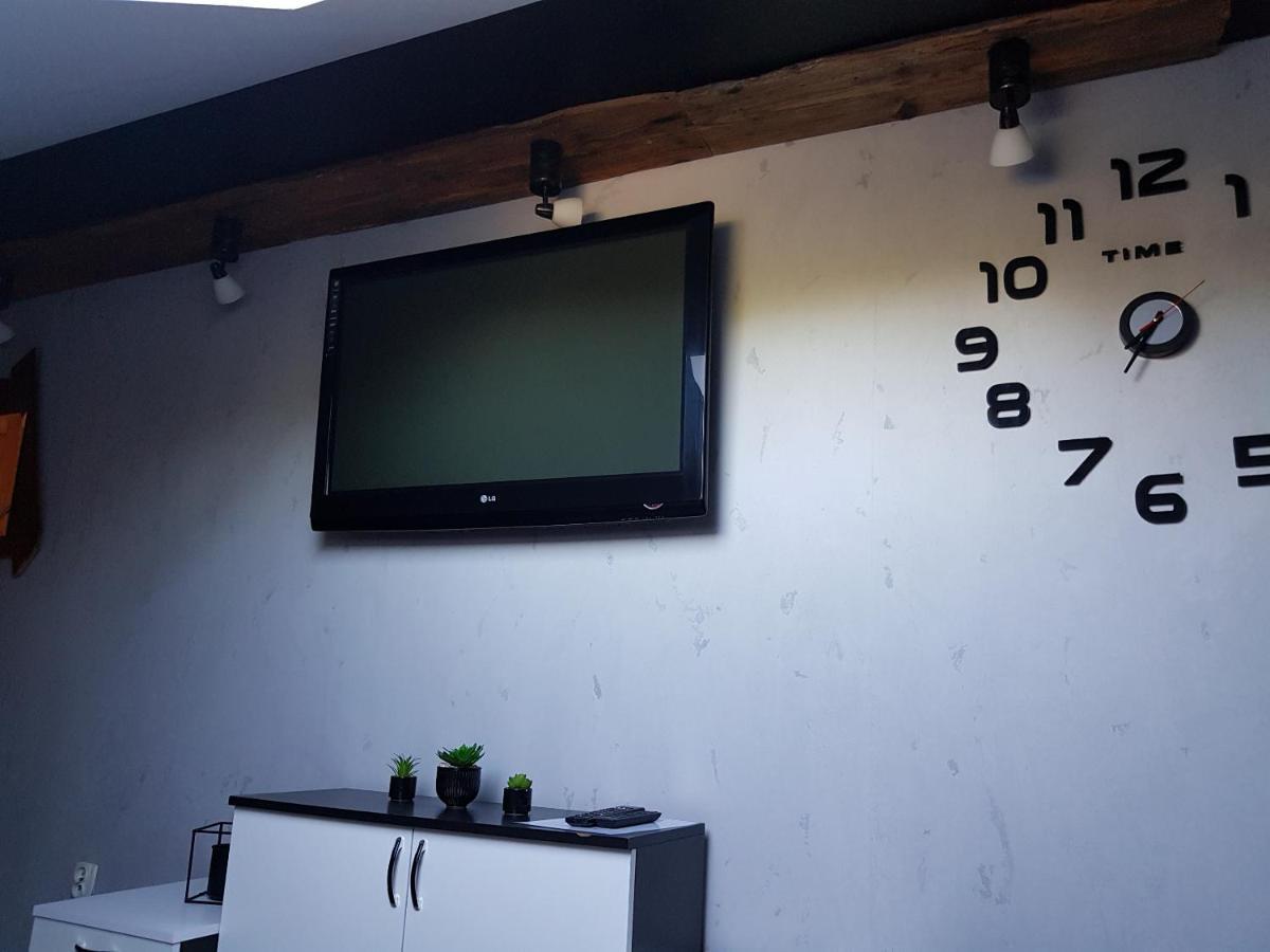 Na Stawach Guest House Stryszow Екстериор снимка