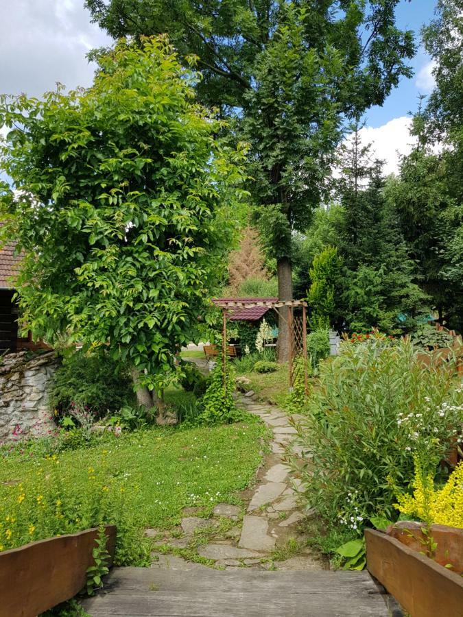 Na Stawach Guest House Stryszow Екстериор снимка